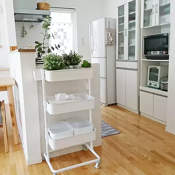 「便利な収納作りや隙間の有効活用にも☆ニトリで見つけるお家にぴったりなワゴン」の画像