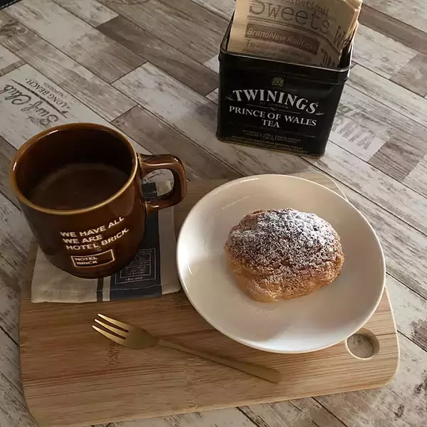 「さまざまなスタイルのテーブルコーディネートに使える！バリエーション豊富なセリアのプレート皿をご紹介」の画像