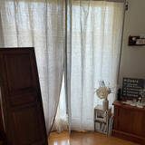 「シンプルで上質な雰囲気をまとう。インテリアにニュアンスを添える無印良品のカーテン6選」の画像4