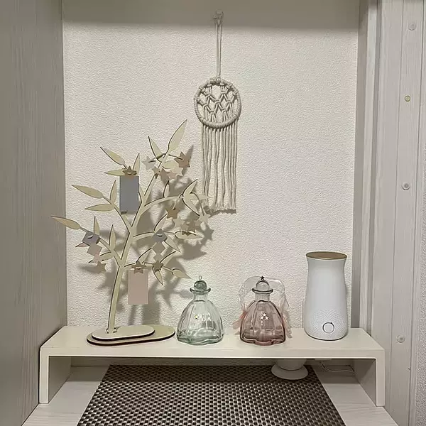 「セリアの材料でお手軽DIY！今すぐマネしたいガラス瓶を使った作品アイデア」の画像