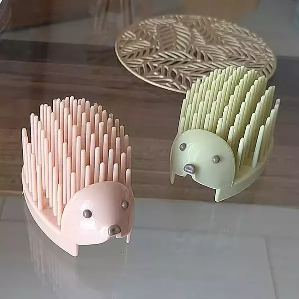 大人かわいくて思わず欲しくなる♡セリアのくすみカラーアイテム