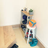 「空間を有効活用できる！省スペースな山崎実業の玄関収納アイテム6選」の画像3