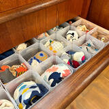 「すっきり片付いてすぐ手に取れる♪100均便利アイテムでストレスフリーな靴下収納を」の画像2