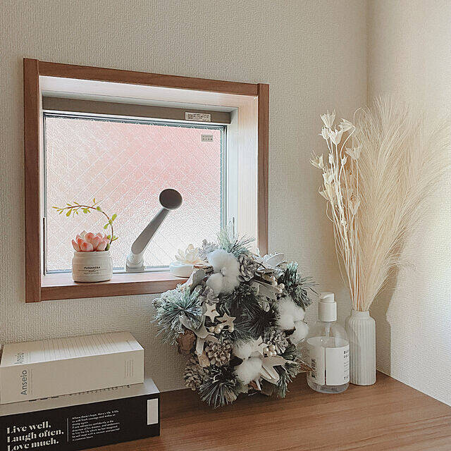 わくわくが止まらない♡小さなスペースで楽しむクリスマスディスプレイ10選