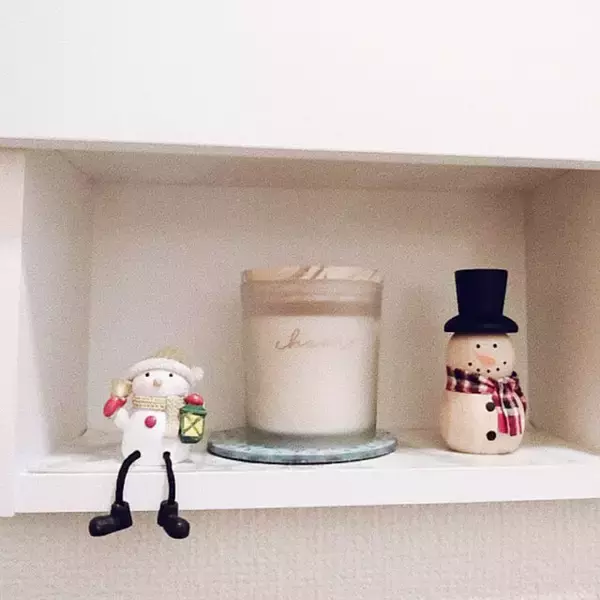 「わくわくが止まらない♡小さなスペースで楽しむクリスマスディスプレイ10選」の画像