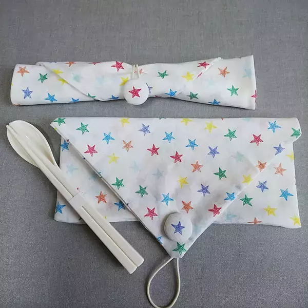 「デザイン豊富で自分好みのグッズが作れる♡セリアの手ぬぐいで楽しむリメイク作品集」の画像