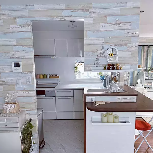 「「収納はスマートに、窓辺には彩りを。メリハリで暮らしが整うL字型キッチン」 by miyuさん」の画像