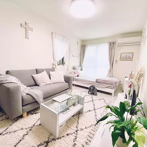 「こんなにいろいろな使い方がある！ポテンシャルを引き出す8畳のお部屋の活用実例」の画像
