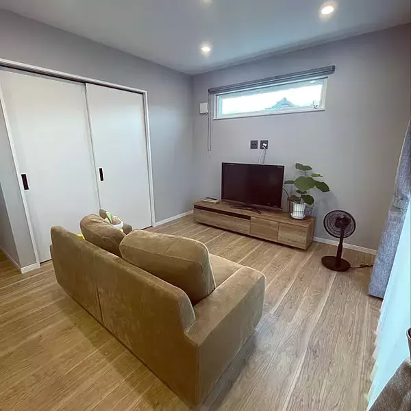 「こんなにいろいろな使い方がある！ポテンシャルを引き出す8畳のお部屋の活用実例」の画像
