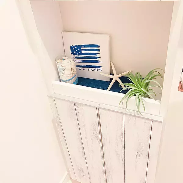 「リメイクシートで簡単＆効果抜群！トイレのイメージチェンジ実例」の画像