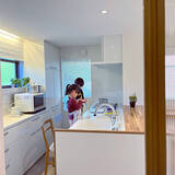 「「ラク＆安心だから子どもと立てる、笑顔が似合う明るいキッチン」 by tomokonさん」の画像12