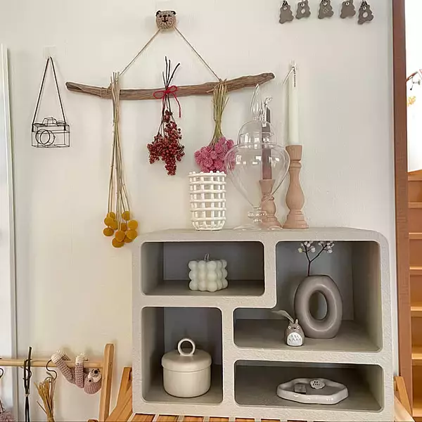 「トレンドの雑貨をプチプラで楽しめる♡3COINSのアイテムを取り入れたお部屋の実例集」の画像