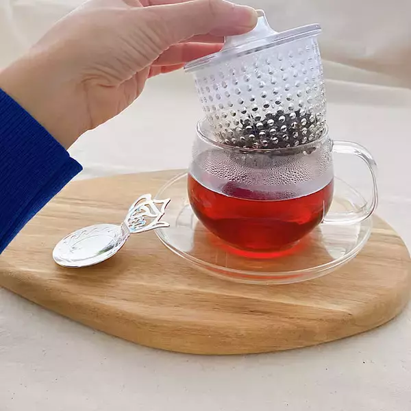 「使うたびに気持ちがゆるむ。KINTOのアイテムでつくる落ち着いたおうち時間」の画像