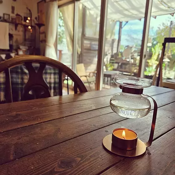 「使うたびに気持ちがゆるむ。KINTOのアイテムでつくる落ち着いたおうち時間」の画像