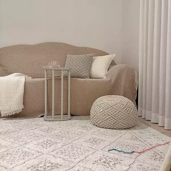 優しくあたたかい雰囲気のお部屋を作りたい方に。ベージュインテリアの魅力