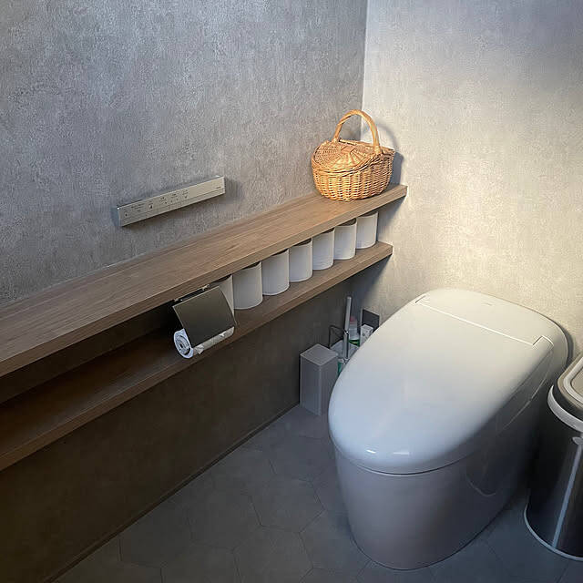 トイレをセンスよく彩る！内装から収納まで、統一感のあるトイレインテリアの実例6選