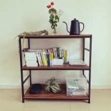 シンプルで取り入れやすい。コーナンのラックを使って見栄えも使いやすさもばっちりな収納を