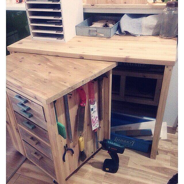 スッキリ収納させて使い勝手もアップ♪DIYで作る工具収納スペース