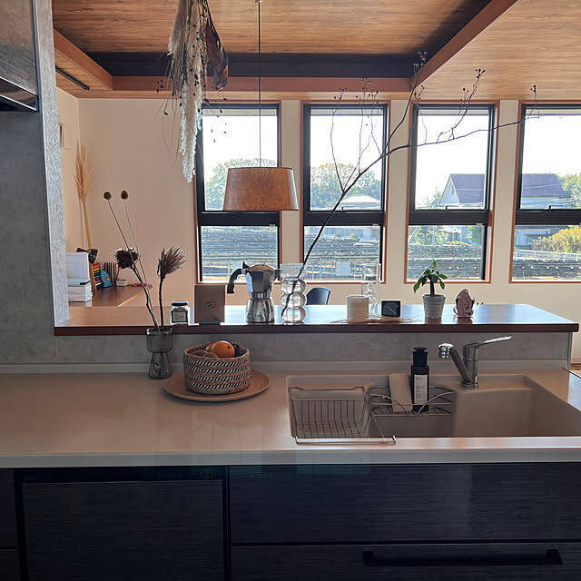 「プライバシーを守りながら豊かな借景も取り入れた、心満たされる住まい」 by pokowheeさん