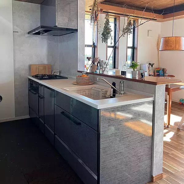 「「プライバシーを守りながら豊かな借景も取り入れた、心満たされる住まい」 by pokowheeさん」の画像