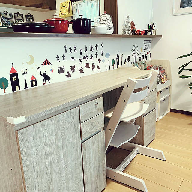 赤ちゃんから大人まで使える！共に成長するストッケのハイチェア、トリップトラップのある暮らし