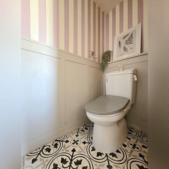 DIYで居心地アップ！トイレの壁をお好みにリメイクした実例10選