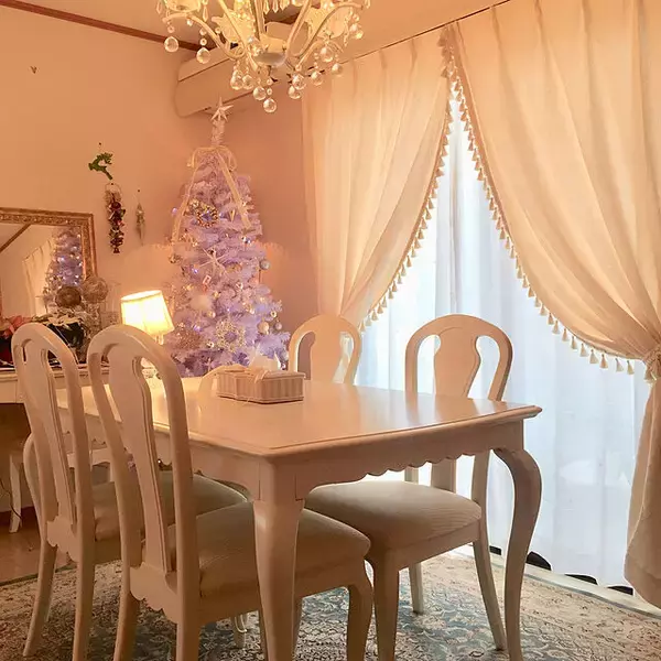 「ナチュラル・モダン・北欧も♪理想のお部屋を叶えるダイニングテーブル10選」の画像