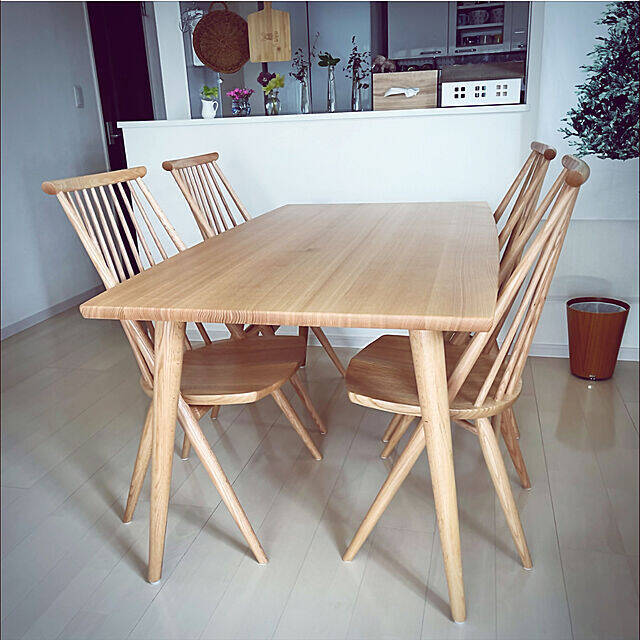 ナチュラル・モダン・北欧も♪理想のお部屋を叶えるダイニングテーブル10選