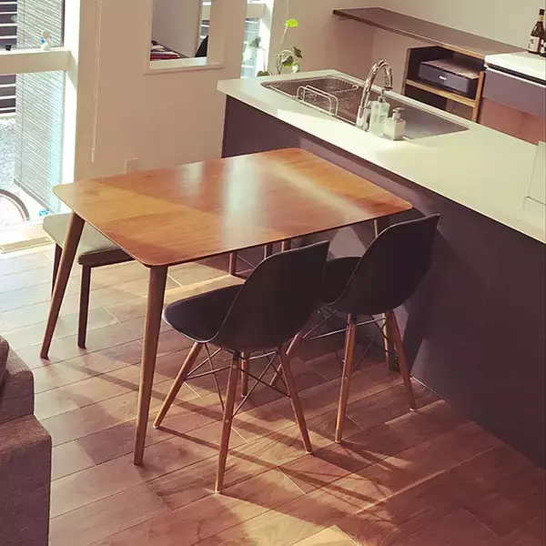 「ナチュラル・モダン・北欧も♪理想のお部屋を叶えるダイニングテーブル10選」の画像