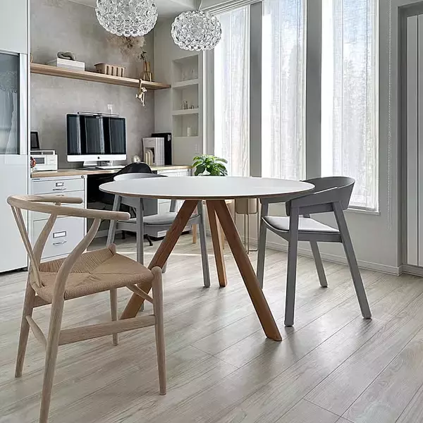 「コレに決めて正解でした☆みんなのこだわりダイニングテーブル7選」の画像