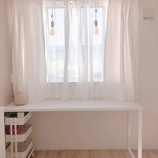 機能性もデザインも抜群でどんなお部屋にも合わせられる！ニトリのカーテンを使ったお部屋