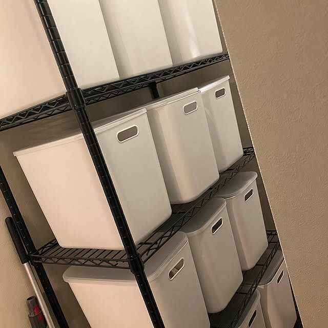 「植物×カフェ風の空間で、猫と魚たちと穏やかに暮らすインテリアと収納の工夫」 by ma.さん