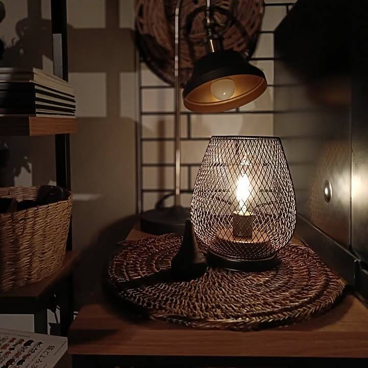 「置くだけで絵になる。網目から漏れる光が美しいポータブルライト 」by Atelier_tamaki さん