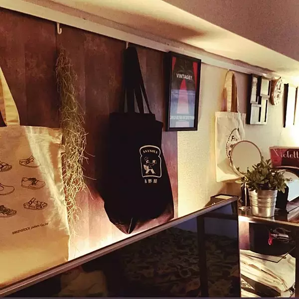 「一番便利ですっきり保管できる場所はどこ？エコバッグの収納場所一覧」の画像