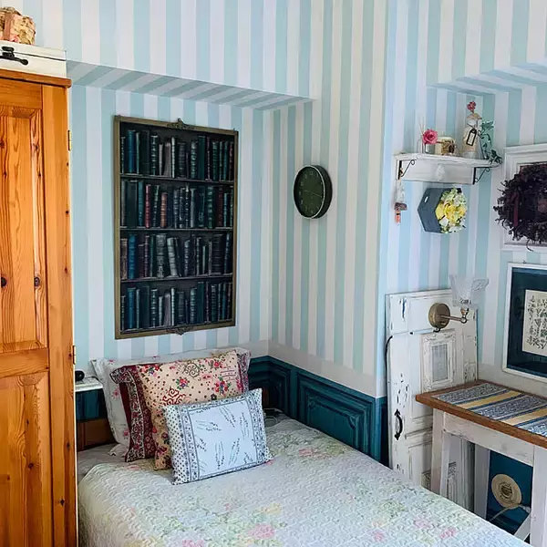 「優雅に過ごすおうち時間♡さまざまなテイストで楽しめるフレンチスタイルのお部屋6選」の画像