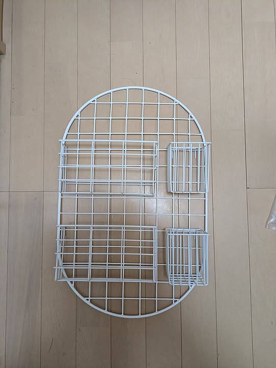 「見た目もスッキリ、ワイヤーネットでつくるバス用品収納」 by Shion+さん