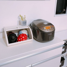 パン以外にも大活躍！さまざまな場所で使えるブレッドケースの活用アイデア集