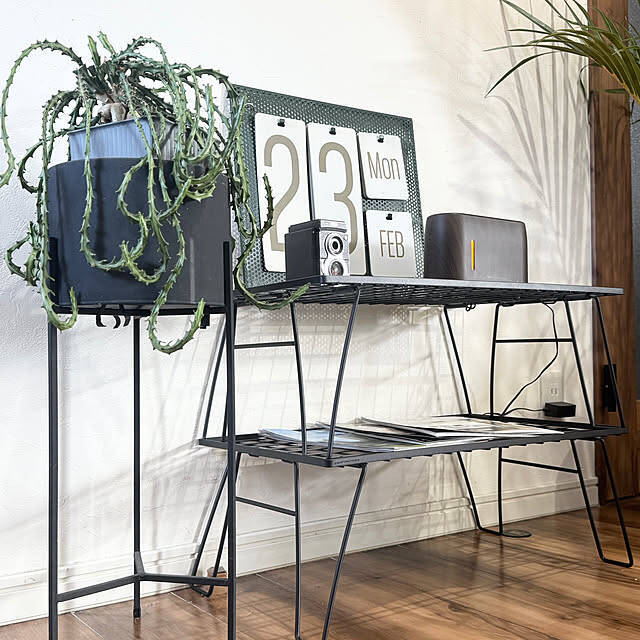 屋内でも大活躍！アウトドア家具を取り入れたインテリアのアイデア