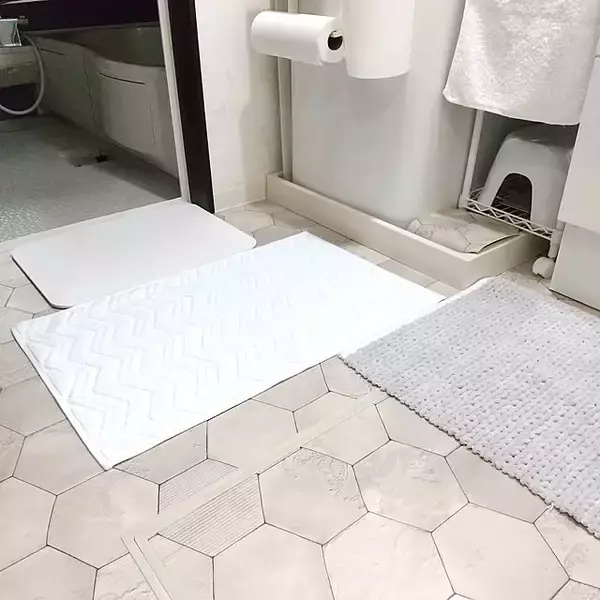 「お風呂上りの足元が気持ちいい♪ニトリで選ぶ快適なバスマット」の画像