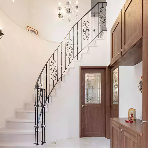 「うっとり憧れの非日常な空間で暮らす♡高級感のあるインテリア実例」の画像