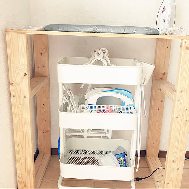 収納にはもちろん、作業台や水切りかご代わりにも！IKEAのRASKOG活用アイデア10選