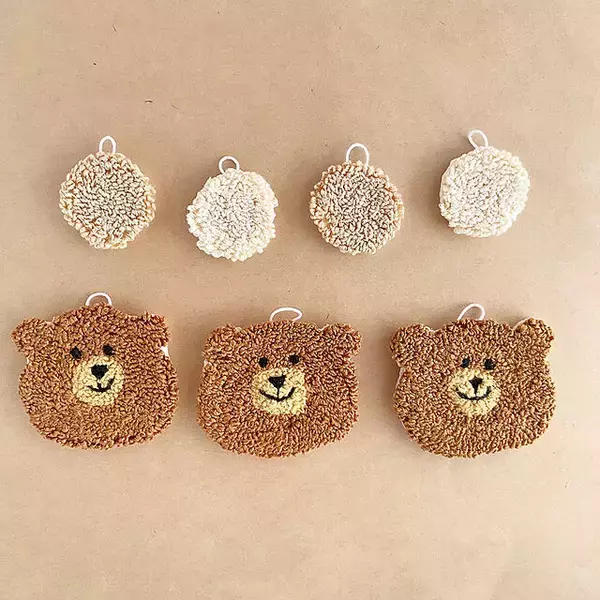 「絵を描くように刺繍が楽しめる♪パンチニードルで作るインテリアアイテム」の画像