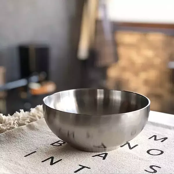 「プチプラなのに優秀！100均の割れない食器で、普段の食卓を格上げ」の画像