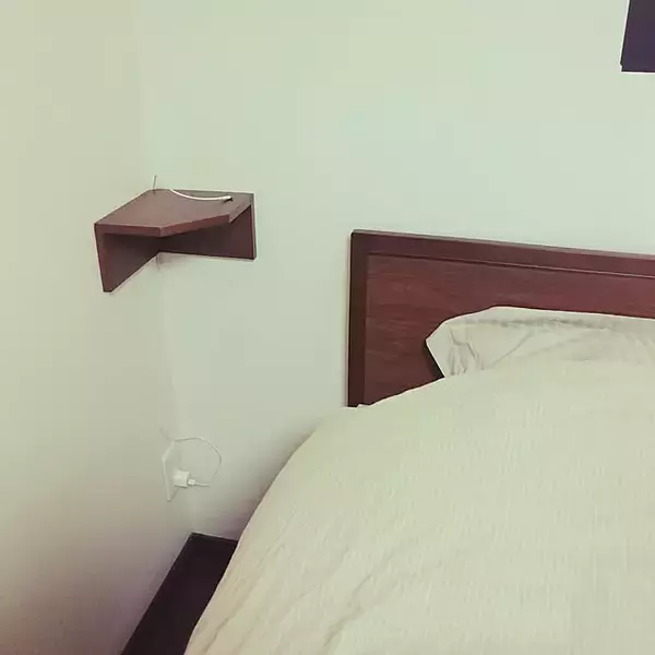 「収納もディスプレイも叶う♪デッドスペースが生まれ変わる、ニトリのコーナーラックをご紹介」の画像