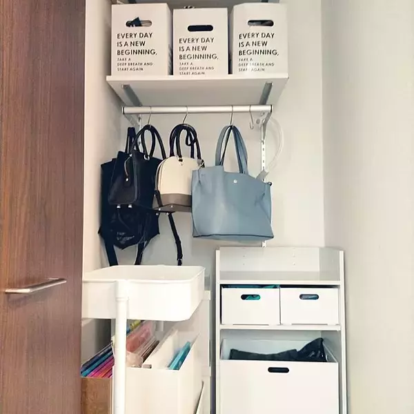 「日常づかいのバッグはどこに置く？RoomClipユーザーさんの置き場所をご紹介」の画像