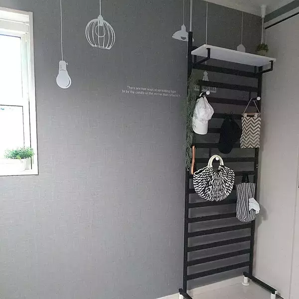 「日常づかいのバッグはどこに置く？RoomClipユーザーさんの置き場所をご紹介」の画像