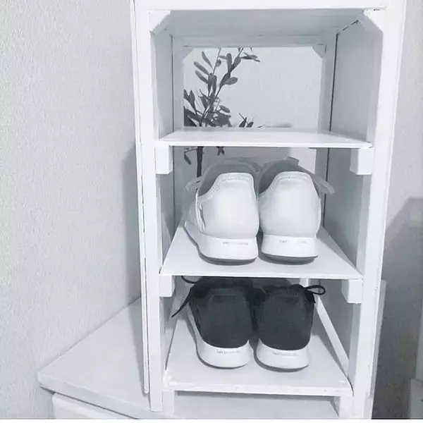 「大事な靴を快適に収納。お家に合ったシューズボックスのDIY実例」の画像