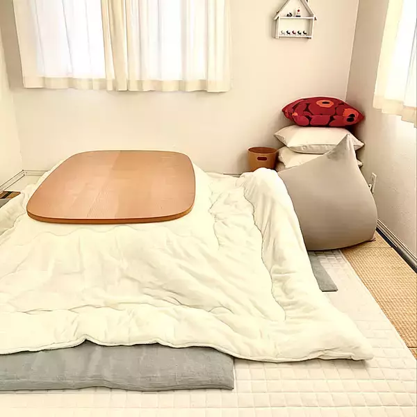 「包まれるような座り心地の虜に♪くつろぎタイムにおすすめな「ヨギボー」の使用実例」の画像