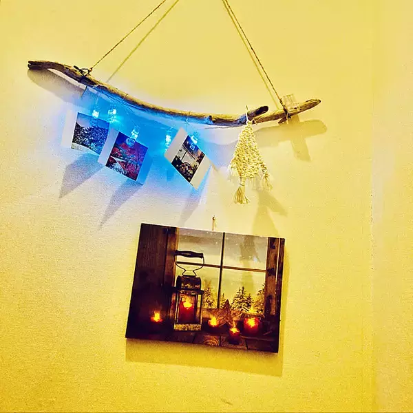 「お部屋の雰囲気をワンランクUP♪インテリアにプラスしたい100均のライト6選」の画像