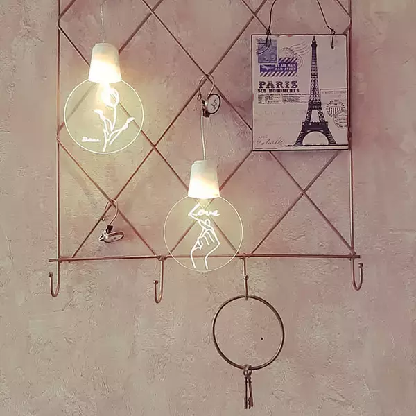 「お部屋の雰囲気をワンランクUP♪インテリアにプラスしたい100均のライト6選」の画像